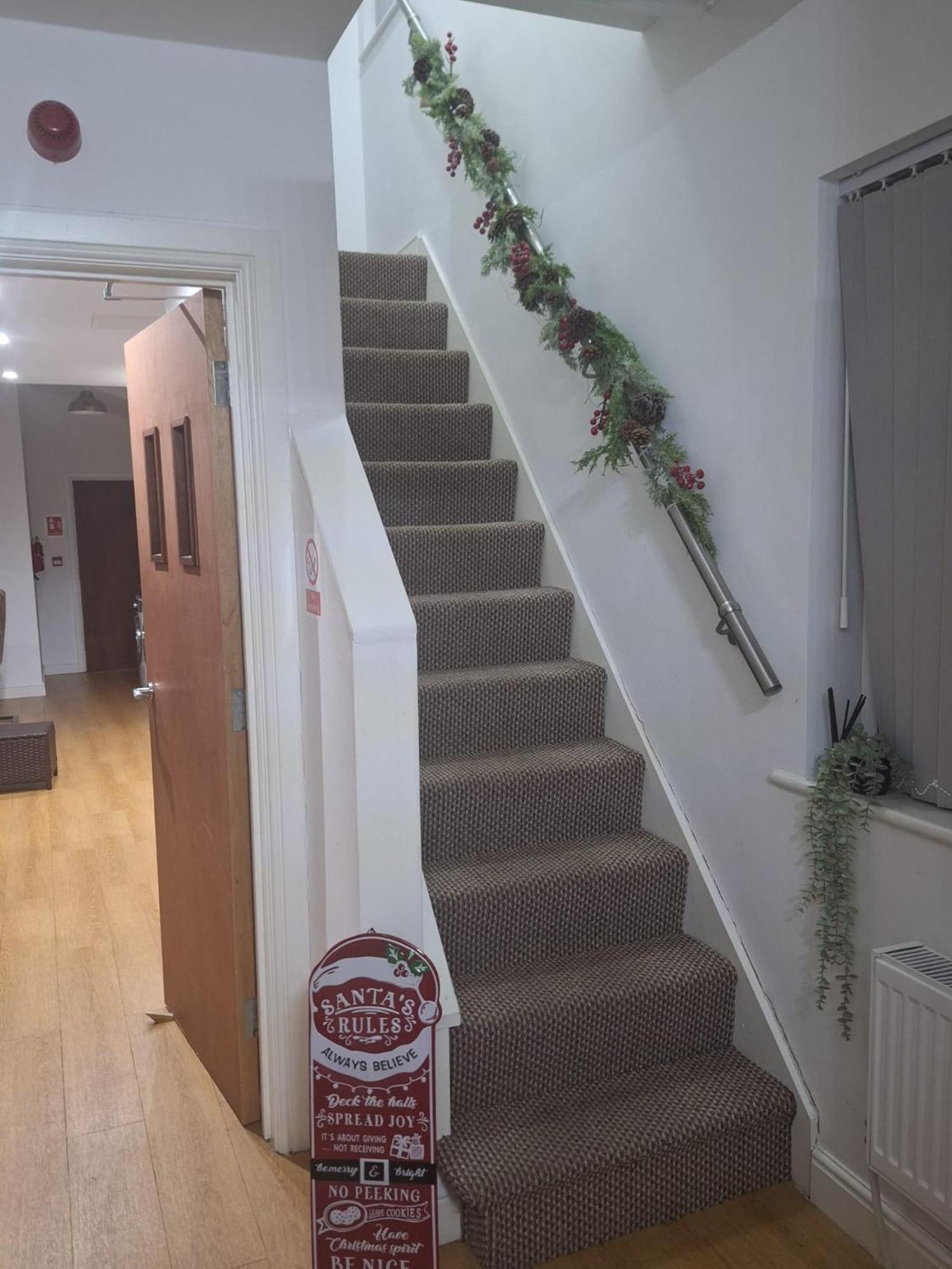 Heartland House, 7 Spacious Bedrooms Sleeps 4 Plus, Near Nec, Jlr,Bhx Birmingham Exterior photo